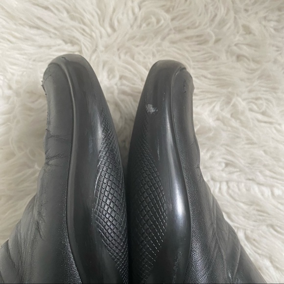 Prada Shoes - Picture 9 of 12